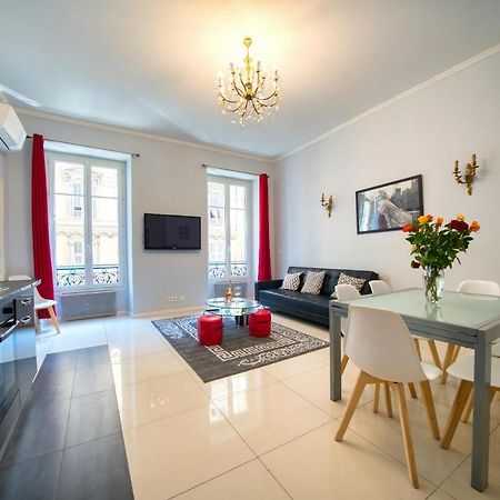 Lusso 5 Beds Central Apartment Ница Екстериор снимка
